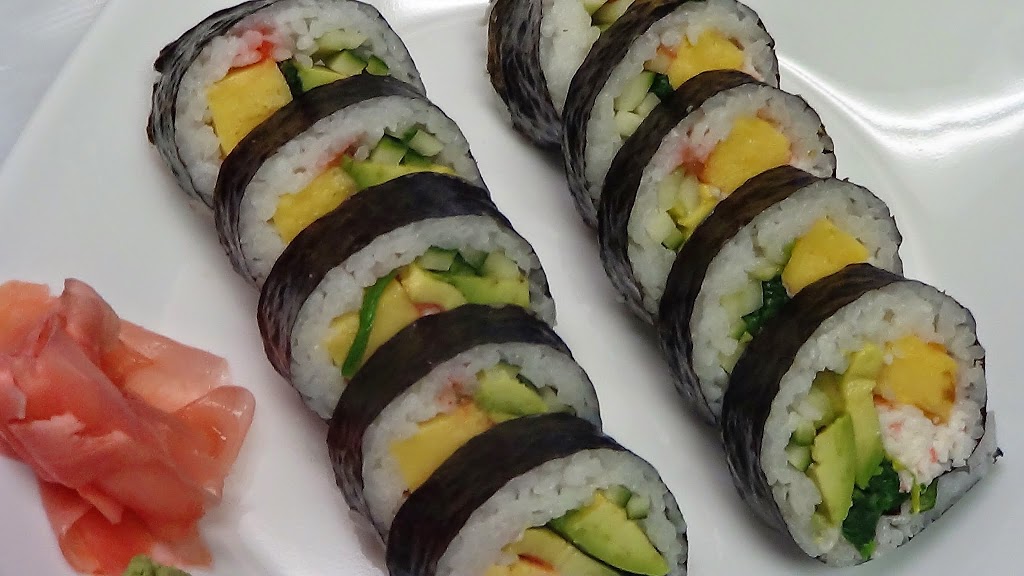 King Sushi Japanese Restaurant | 15238 North Bluff Rd, White Rock, BC V4B 3E6, Canada | Phone: (604) 535-8615