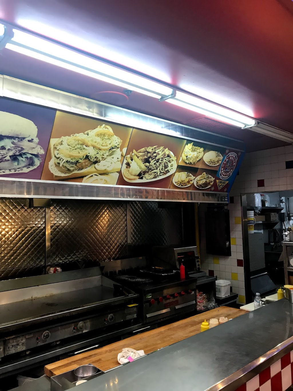 Restaurant La Belle Province | 2915 Bd des Sources, Dorval, QC H9R 4N3, Canada | Phone: (514) 684-2669
