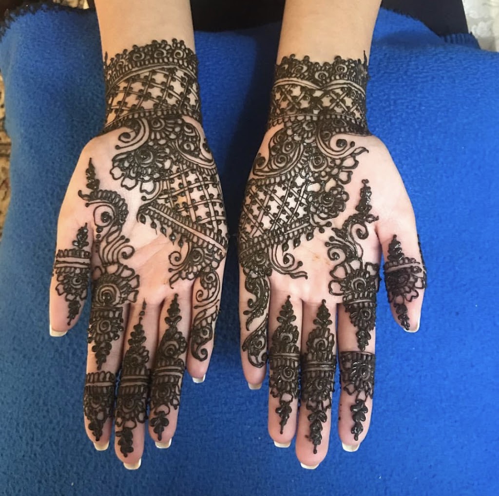 Rujutas Henna Art | 67 Loma Vista Dr, Thornhill, ON L4J 7S3, Canada | Phone: (647) 709-7858