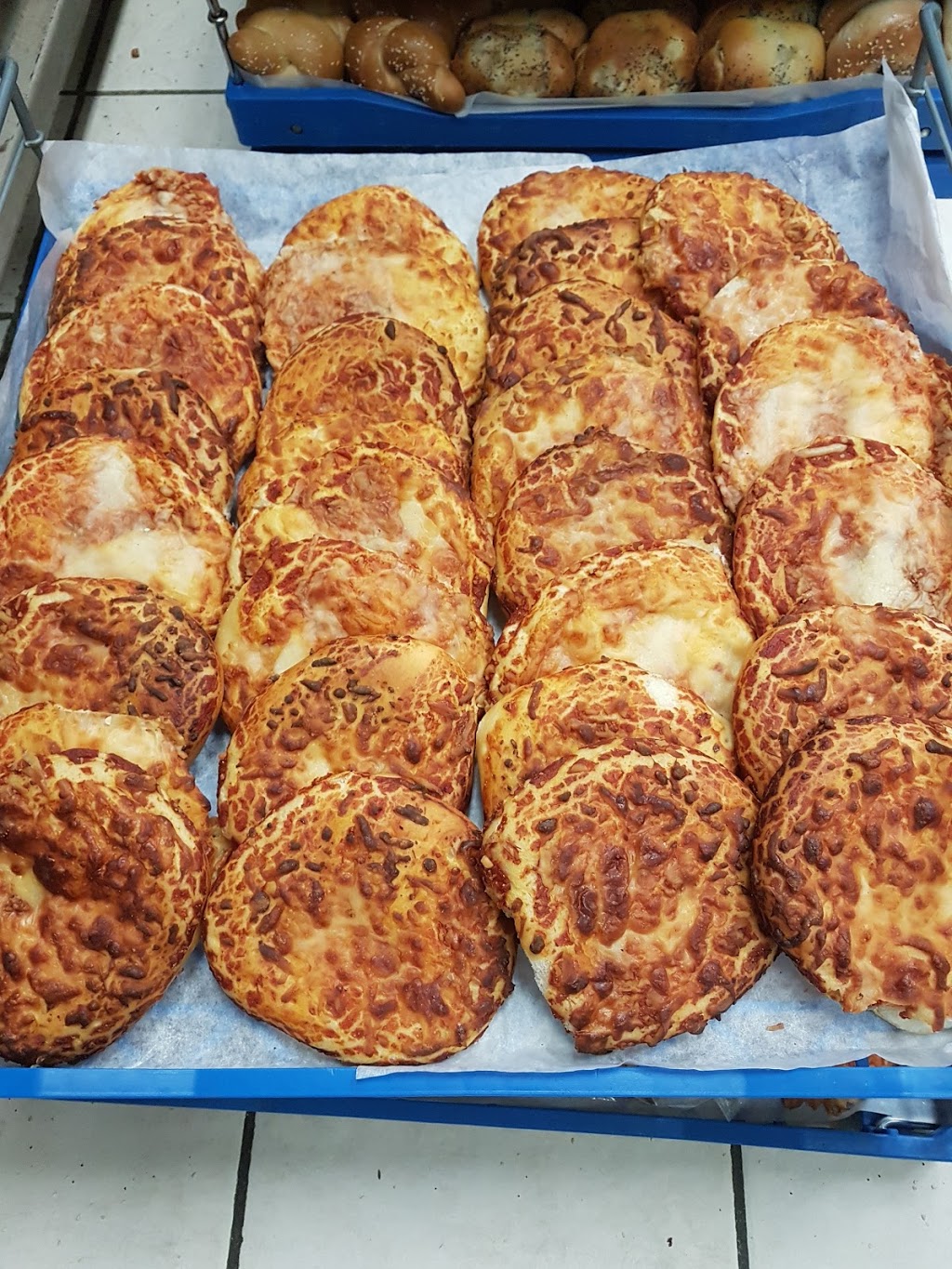 What A Bagel | 973 Eglinton Ave W, Toronto, ON M6C 2C5, Canada | Phone: (416) 789-9428
