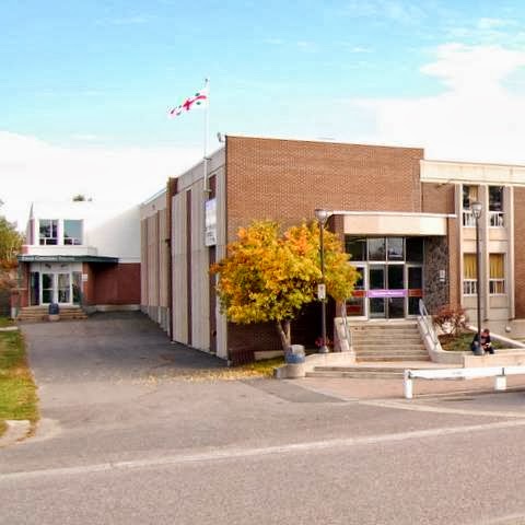 Thorneloe University | 935 Ramsey Lake Rd, Sudbury, ON P3E 2C6, Canada | Phone: (705) 673-1730