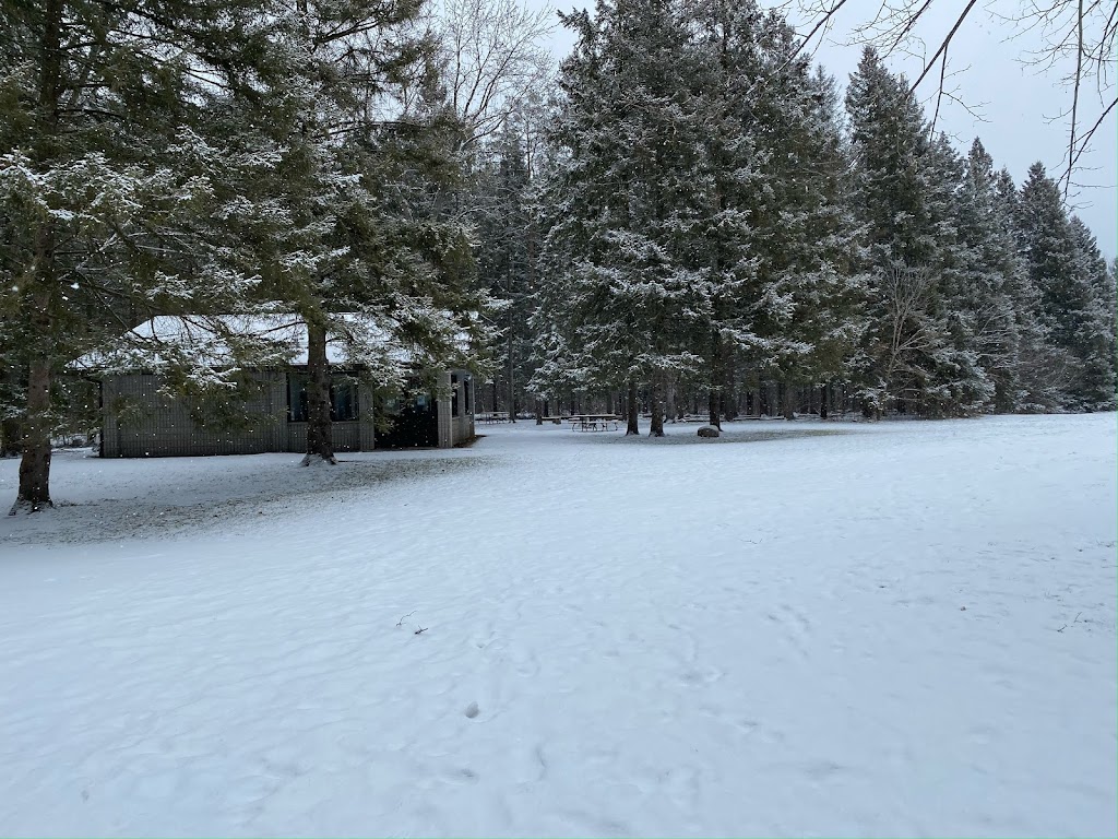 Shades Mills Cross Country Skiing Chalet | 450 Avenue Rd, Cambridge, ON N1R 5S4, Canada | Phone: (519) 621-3697