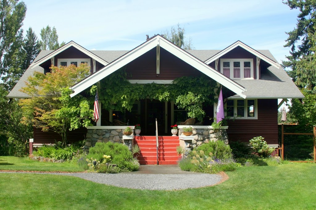 Kangaroo House Bed & Breakfast | 1459 N Beach Rd, Eastsound, WA 98245, USA | Phone: (360) 376-2175