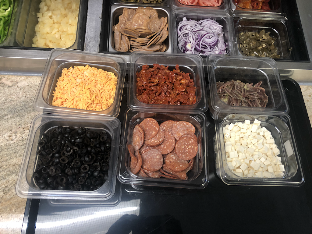 Buddys Pizza & Wings | 239 Weber St N, Waterloo, ON N2J 3H5, Canada | Phone: (519) 208-6667
