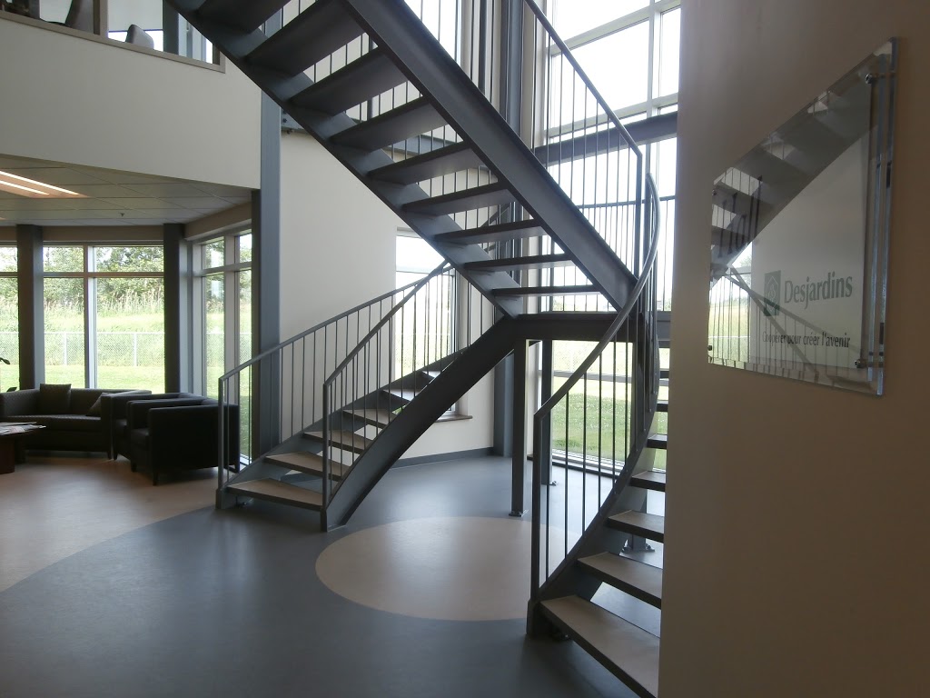 Aroua Tek inc. | 1300 Boulevard Industriel, Granby, QC J2J 0E5, Canada | Phone: (877) 777-3779