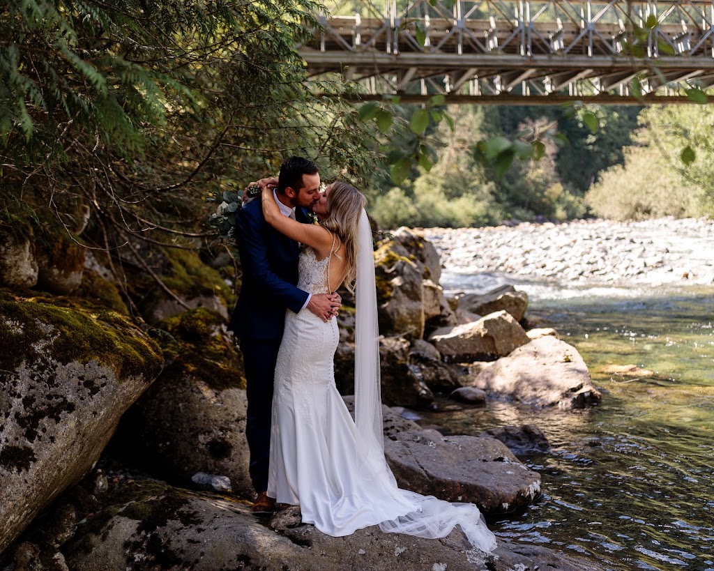 Joy Photography Company | 16398 64 Ave #112, Surrey, BC V3S 6X6, Canada | Phone: (778) 389-5128