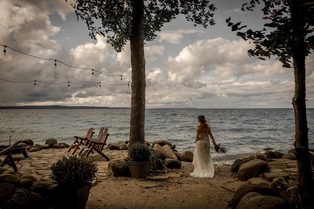 Serenity Cottage | Eagle Ridge Dr, Annan, ON N0H 1B0, Canada | Phone: (226) 256-8057