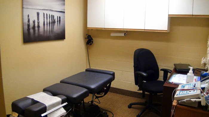 Kitchener Rehabilitation Clinic | 52 Bruce St, Kitchener, ON N2B 1Y5, Canada | Phone: (519) 584-2115