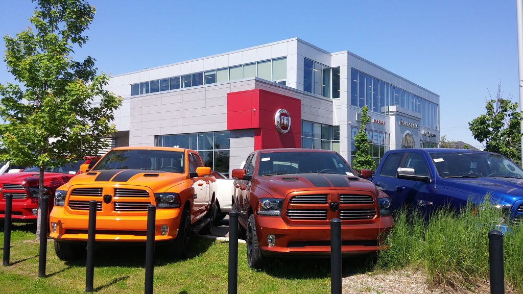 Boucherville Chrysler | 1561 Rue Ampère, Boucherville, QC J4B 5Z5, Canada | Phone: (888) 894-7852