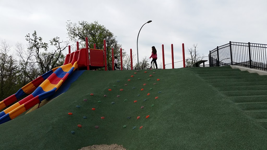 English Garden Entrance | 460 Assiniboine Park Dr, Winnipeg, MB R3P 2N7, Canada | Phone: (204) 927-6000