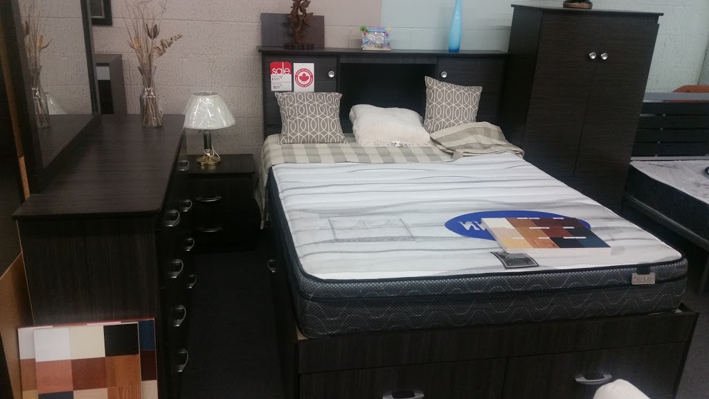 Highland Furniture | 760 Dundas St E, Mississauga, ON L4Y 2B6, Canada | Phone: (905) 272-3112
