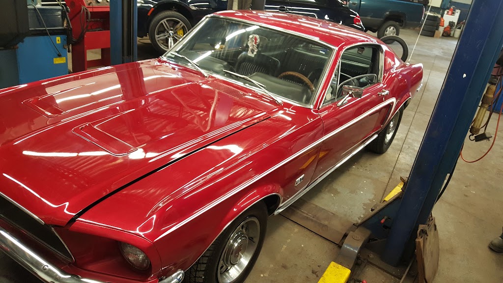 Pros Garagistes (Les) | 10821 Av. Moisan, Montréal-Nord, QC H1G 4N6, Canada | Phone: (514) 323-0009