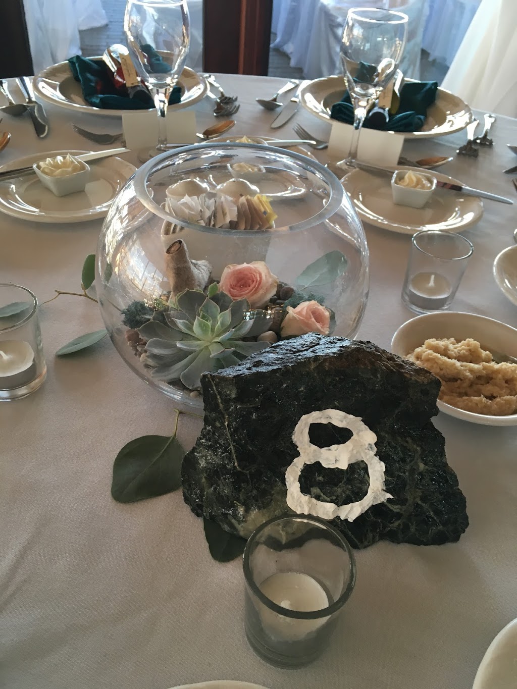 Niagara Parks Weddings | 7400 Portage Rd, Niagara Falls, ON L2E 6T2, Canada | Phone: (905) 356-2217 ext. 4
