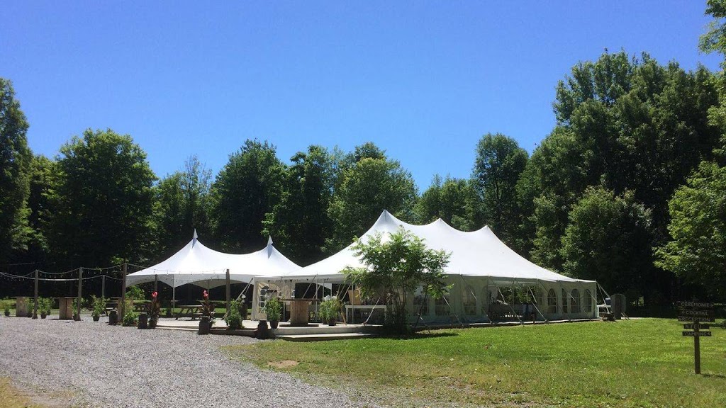 Domaine St-Simon | 925 4e Rang O, Saint-Simon-de-Bagot, QC J0H 1Y0, Canada | Phone: (819) 477-6829