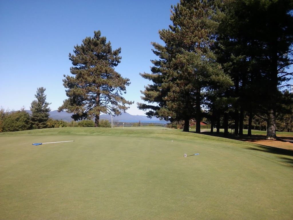 Newport Country Club | 590 Mt Vernon St, Newport, VT 05855, USA | Phone: (802) 334-2391