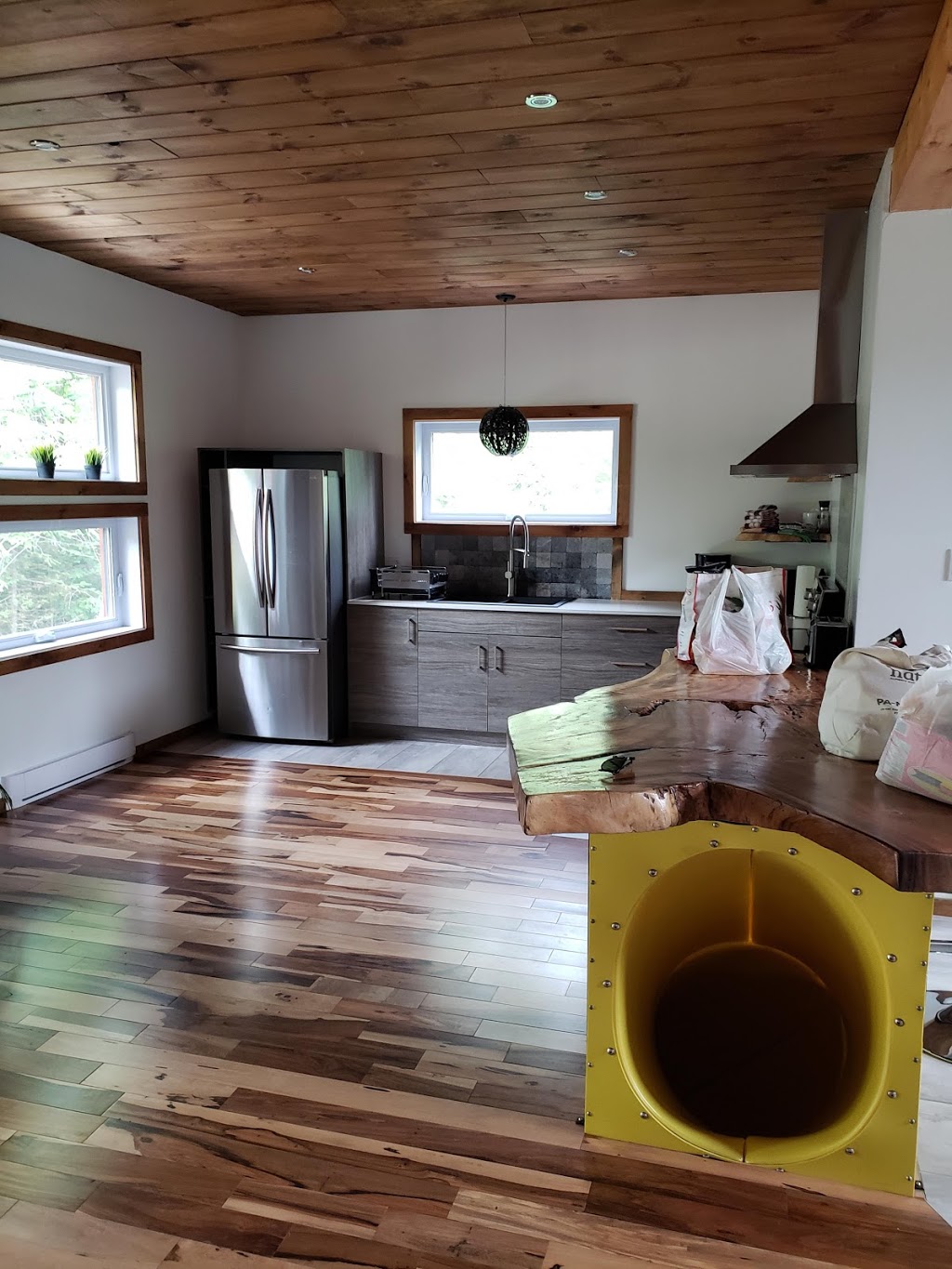 VILLA GILI | Saint-Côme, QC J0K, Canada | Phone: (514) 629-3433