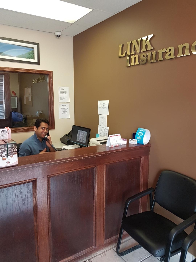 Link Insurance Agency Ltd | 200 Country Hills Landing NW #200, Calgary, AB T3K 5P3, Canada | Phone: (403) 280-0110