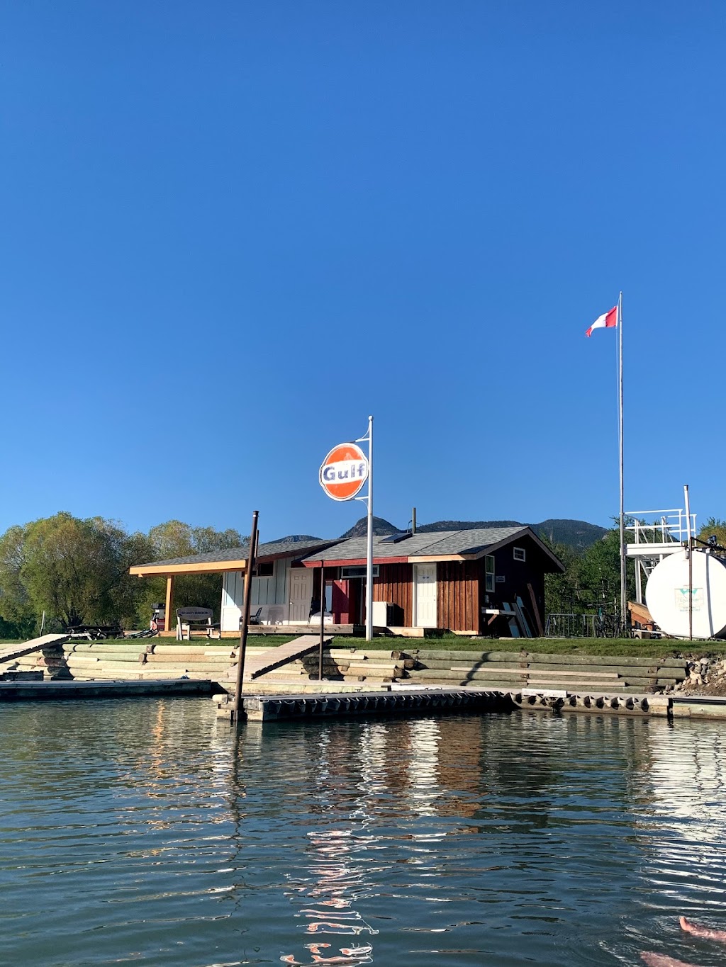 Shadybrook Marina | 1735 Cardiff Ave, Windermere, BC V0B 2L2, Canada | Phone: (250) 342-8799
