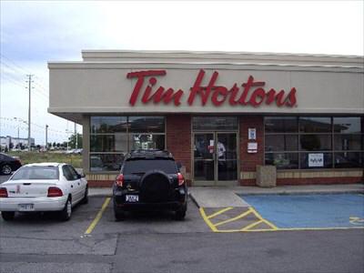 Tim Hortons | 780 Bancroft Dr, Mississauga, ON L5V 2Y6, Canada | Phone: (905) 821-4850