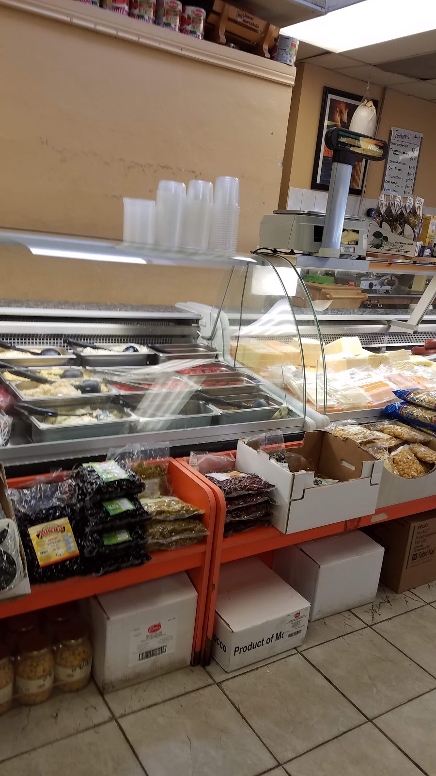 Casa Leone Bakery & Deli | 158 Hartzel Rd, St. Catharines, ON L2P 1N9, Canada | Phone: (905) 685-4543