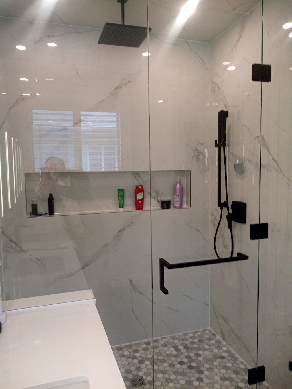 Universal House Improvement | 354 Concession 5 W, Millgrove, ON L0R 1V0, Canada | Phone: (416) 830-8523