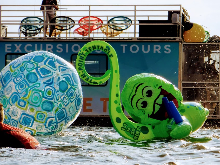 Jet Boating Montreal | Saute-Moutons | 1 Rue Quai de lHorloge, Montréal, QC H2L 5C1, Canada | Phone: (514) 284-9607