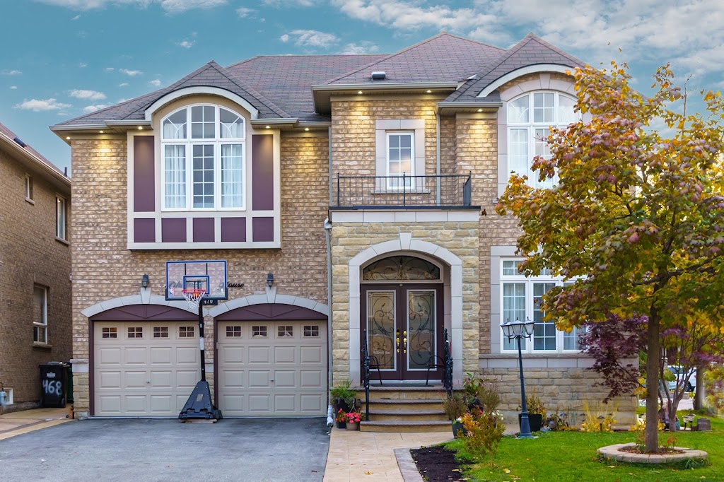 JPG Media - Real Estate Photography and Virtual Tours | 209 Mountainberry Rd, Brampton, ON L6R 1W3, Canada | Phone: (647) 986-5810
