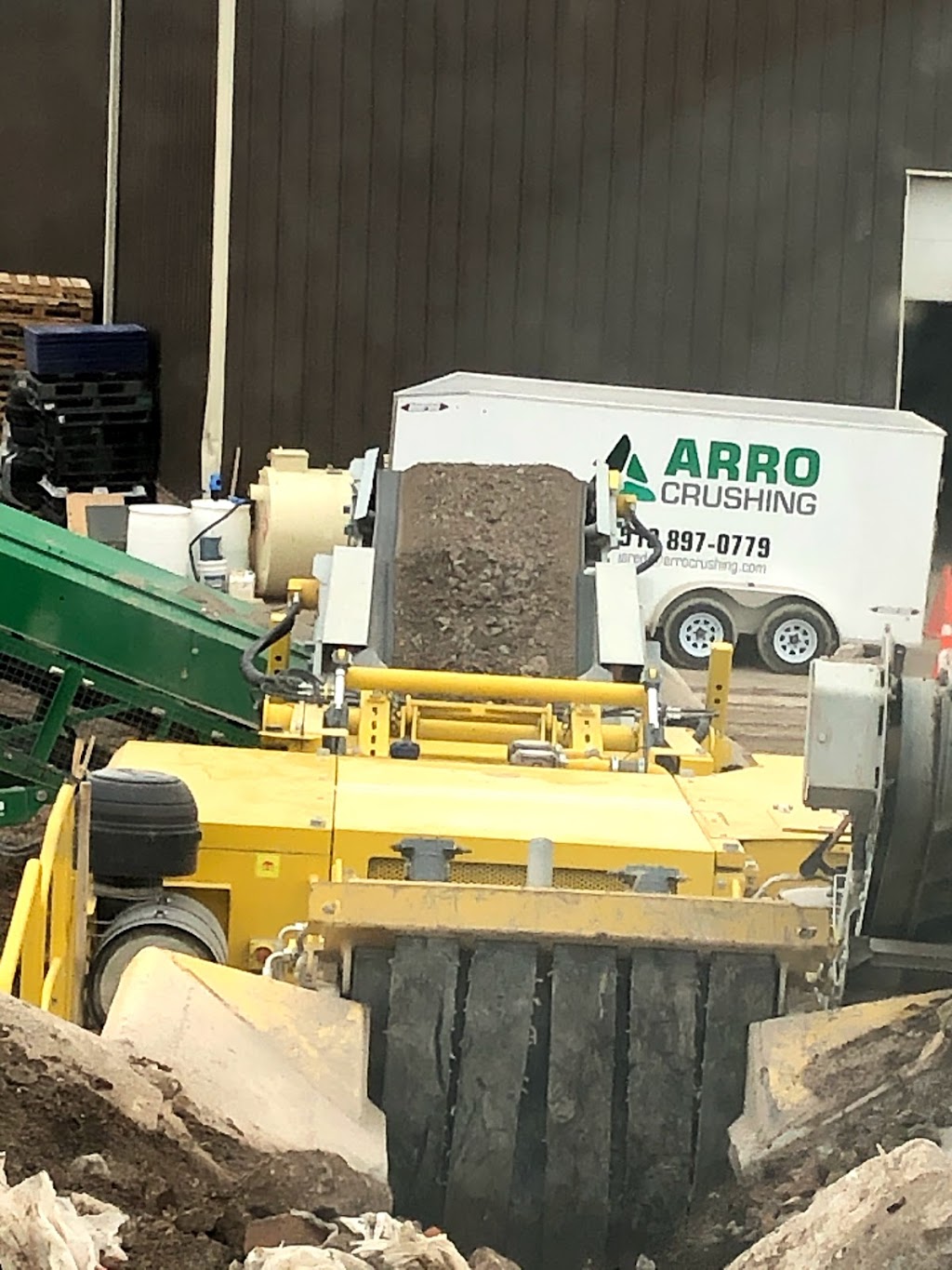 ARRO CRUSHING | po box 102, Millbank, ON N0K 1L0, Canada | Phone: (519) 897-0779