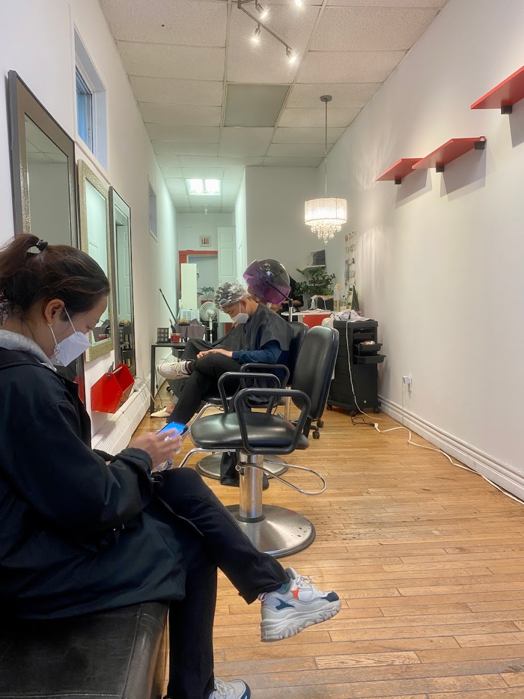 The Young Style Hair Salon | 5487 Inglis St, Halifax, NS B3H 1J6, Canada | Phone: (902) 488-8885