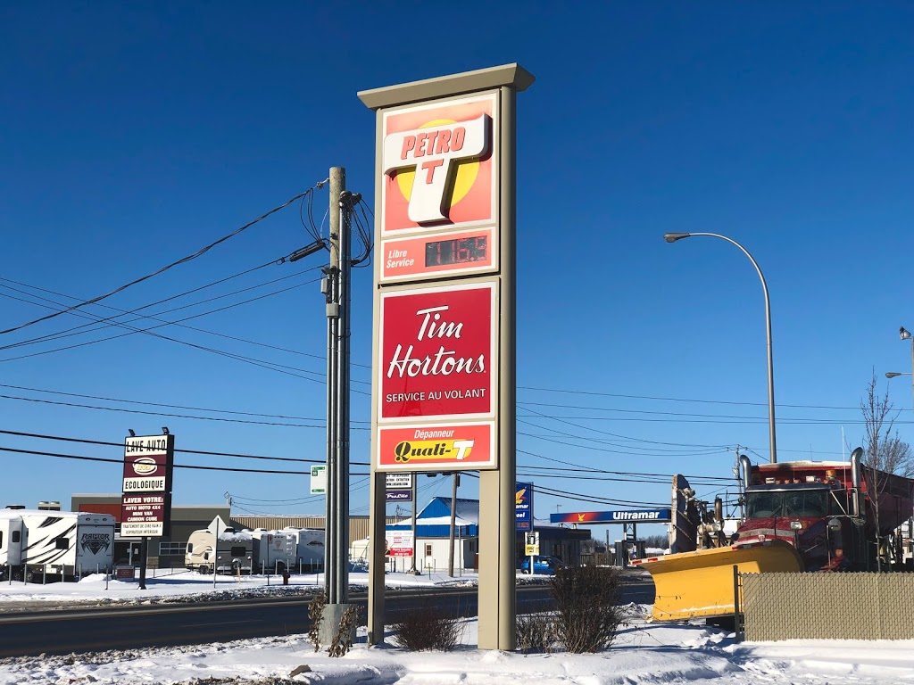 Harnois Proxi Extra | 3520 Boulevard Laframboise, Saint-Hyacinthe, QC J2R 1J9, Canada | Phone: (450) 253-1010