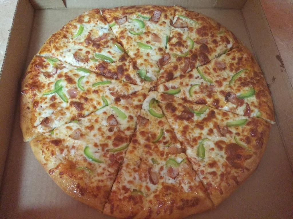 Lil Tigers Pizzeria Gananoque | 125 King St E, Gananoque, ON K7G 1G3, Canada | Phone: (613) 929-8646