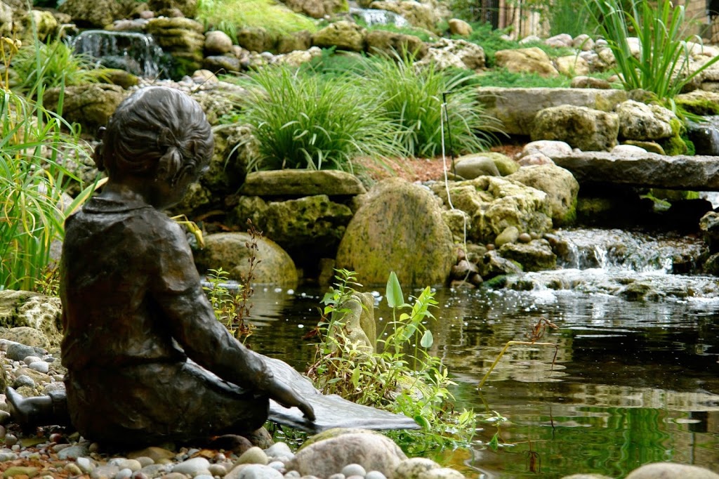 Clearwater Ponds | 755 Griffith Ct, Burlington, ON L7L 5R9, Canada | Phone: (905) 312-1226
