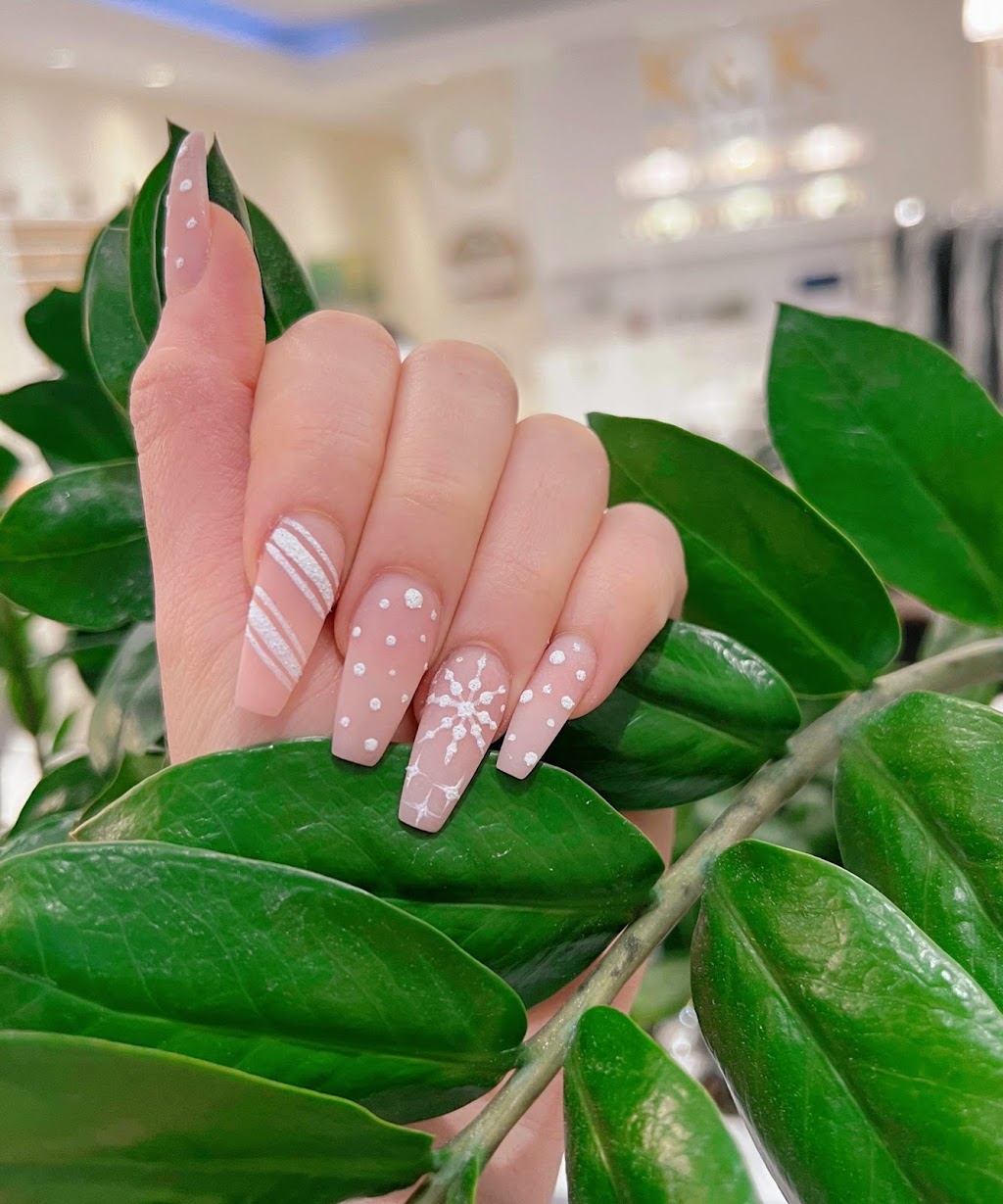 K & K Nail Spa | 5A - 370, Trans-Canada Hwy, Ladysmith, BC V9G 1T9, Canada | Phone: (250) 924-3388