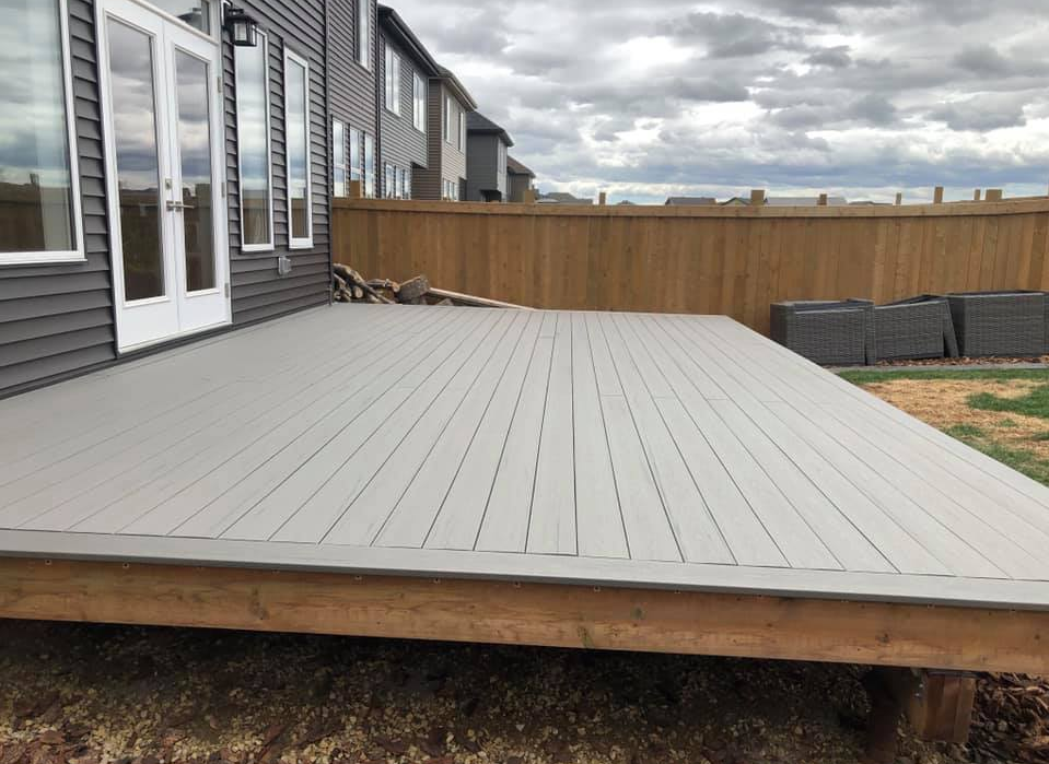 Black Swan Decking LTD. | 24412 Township Rd 564, Sturgeon County, AB T0A 0K2, Canada | Phone: (780) 293-4433