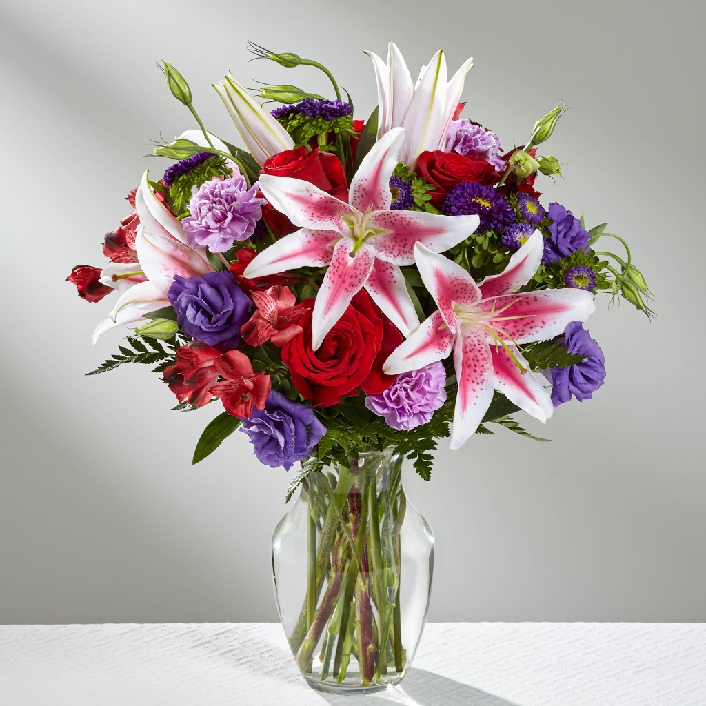 Loris Hearts and Flowers | 1300 King St E #13, Oshawa, ON L1H 8J4, Canada | Phone: (905) 432-2404