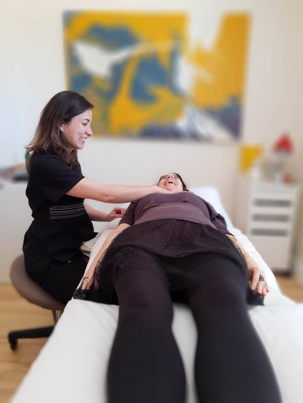 Laura Correa Thérapie Manuelle | 98 3e Av, Saint-Paul, QC J0K 3E0, Canada | Phone: (438) 872-8679