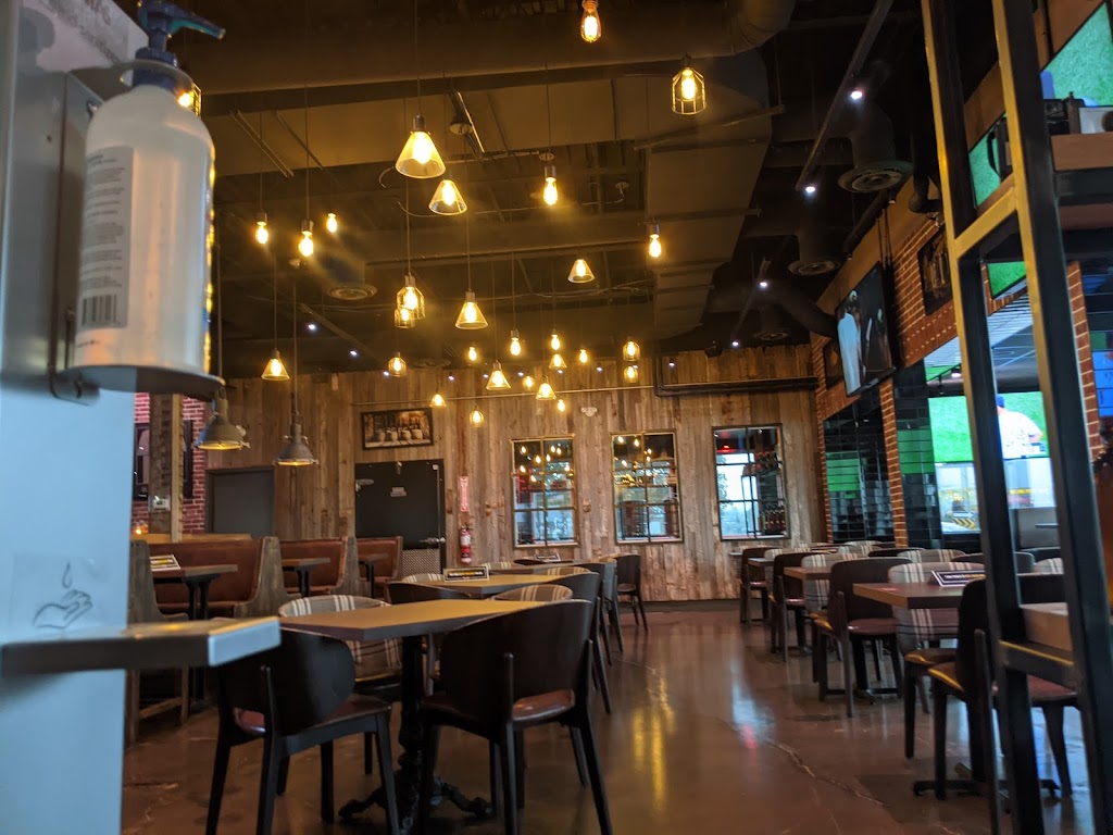 Big Rig Kitchen & Brewery - Richmond Hill | 125 York Blvd #135, Richmond Hill, ON L4B 3J6, Canada | Phone: (905) 707-6777