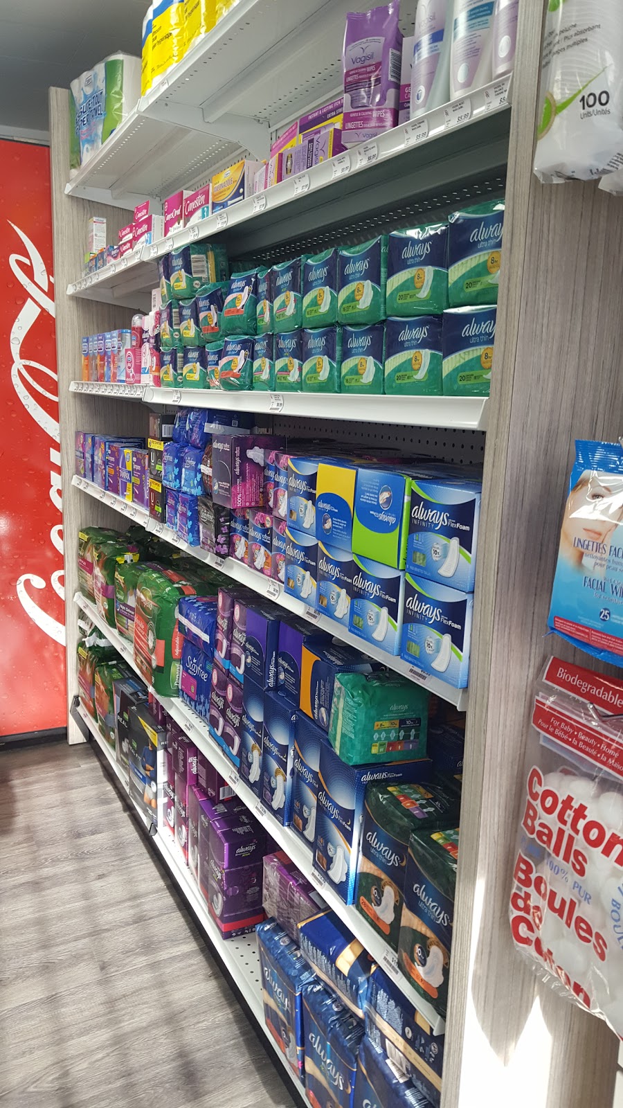 Constance Bay Pharmacy | 131 Constance Bay Rd, Woodlawn, ON K0A 3M0, Canada | Phone: (613) 832-7707