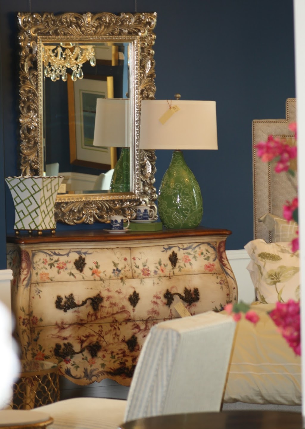 Kennedy Galleries | 86 Queen Elizabeth Blvd, Etobicoke, ON M8Z 1M5, Canada | Phone: (416) 255-1177