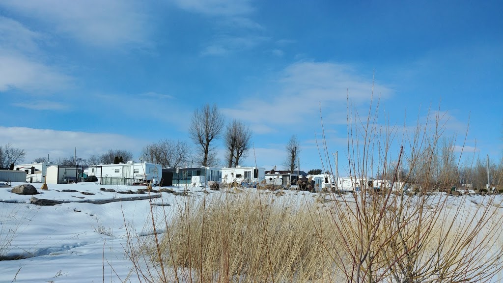 Camping Le Marquis | 1630 Rue Notre-Dame, Saint-Sulpice, QC J5W 3V5, Canada | Phone: (450) 589-5147