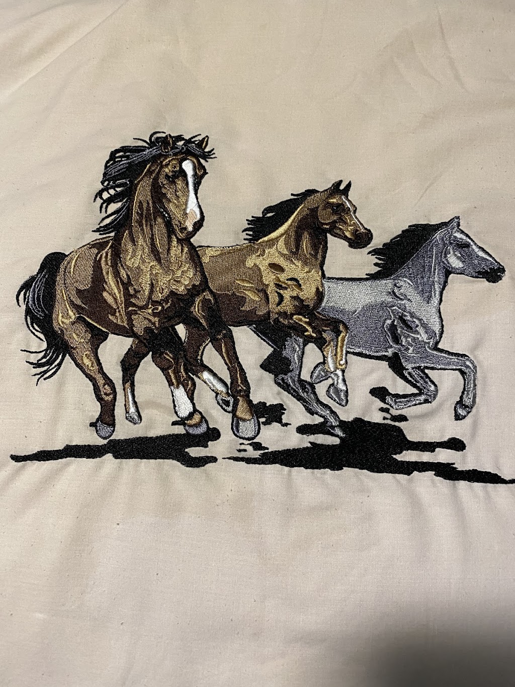 Dianess Embroidery | 326 Dufferin St, Fort Erie, ON L2A 2T9, Canada | Phone: (905) 658-2077