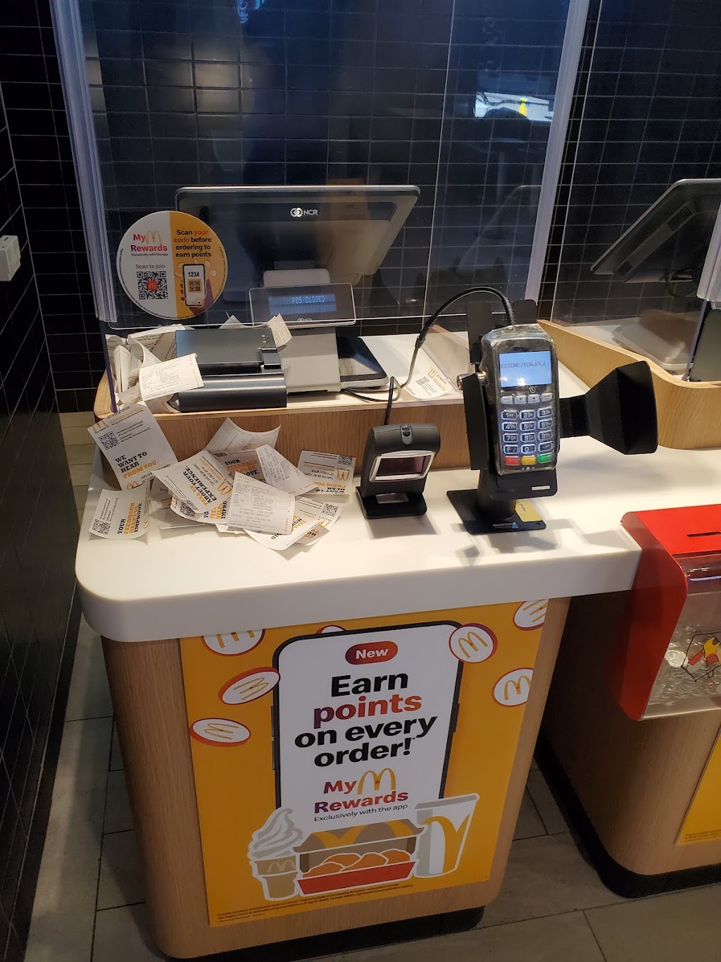 McDonald’s | 2804 James Mowatt Trail SW, Edmonton, AB T6W 1A8, Canada | Phone: (587) 469-1042