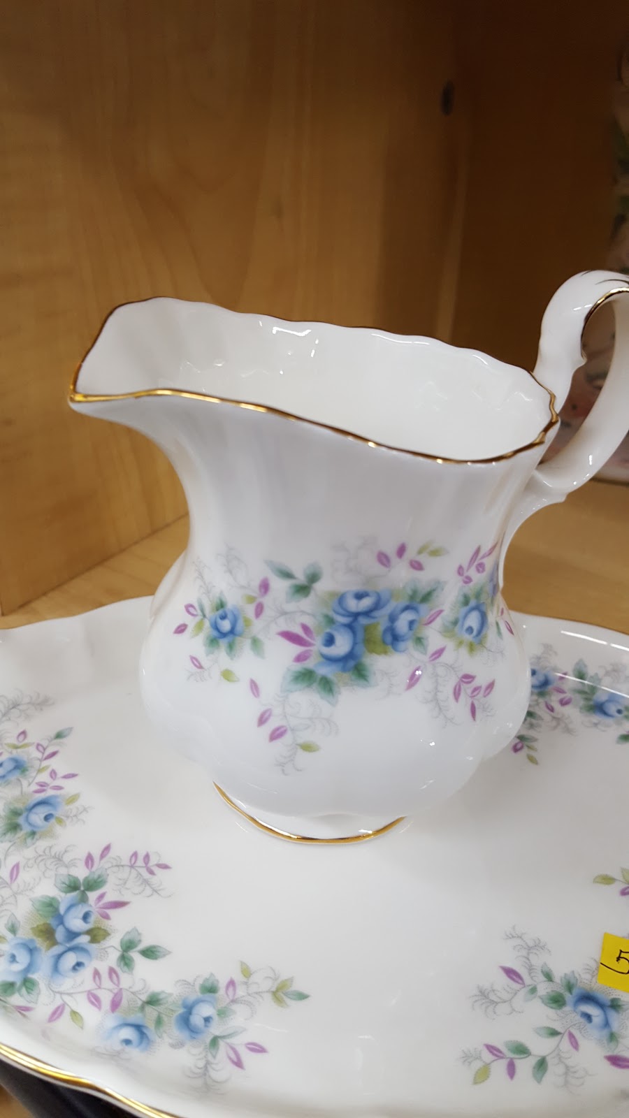 Pandora Thrift | 715 Pandora Ave, Victoria, BC V8W 1N9, Canada | Phone: (250) 388-3500