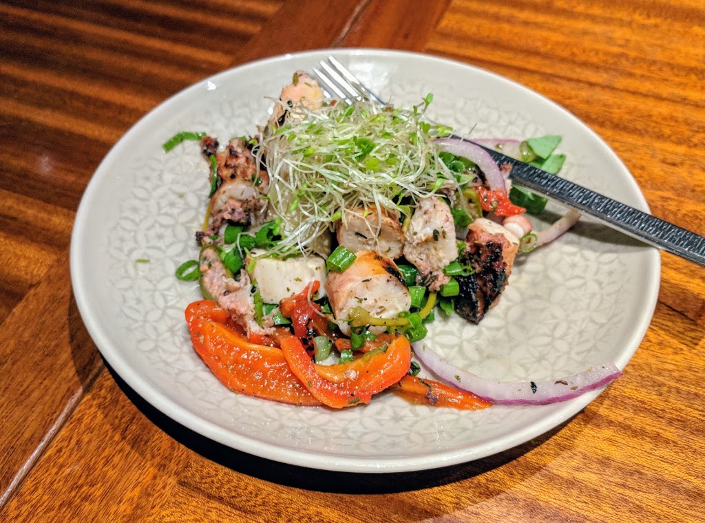 Aroma Meze | 239 Nepean St, Ottawa, ON K2P 0B7, Canada | Phone: (613) 232-1377