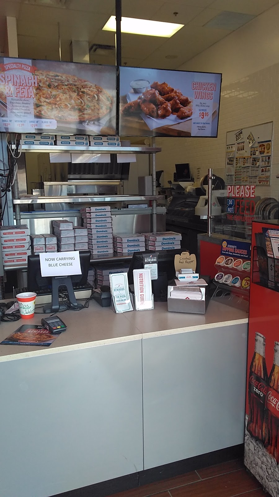 Dominos | 201 Southridge Dr, Okotoks, AB T1S 2E1, Canada | Phone: (403) 995-1444