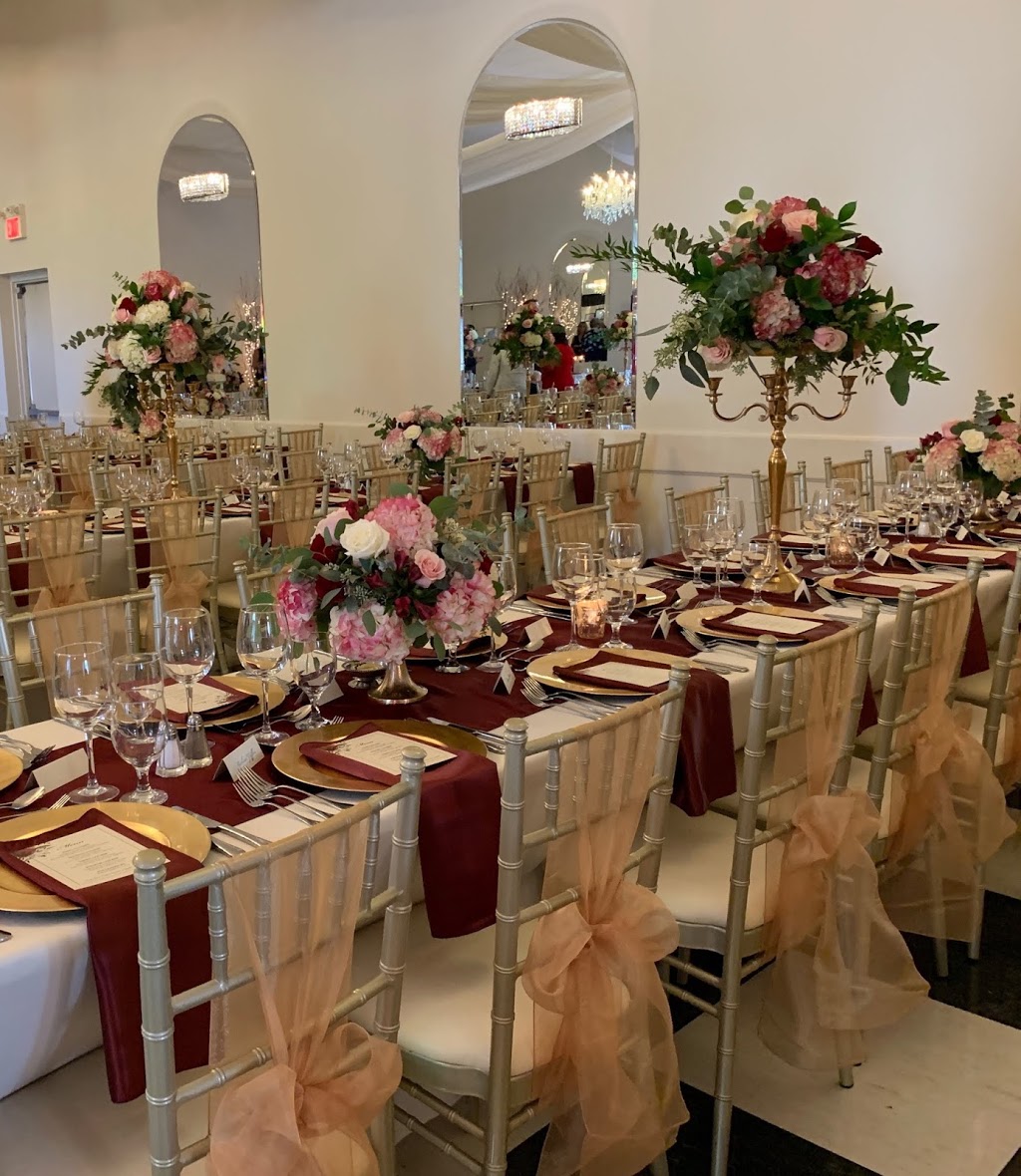 Avondale Flower & Gifts | 443 Dundas St W, Belleville, ON K8P 1B6, Canada | Phone: (613) 967-8410