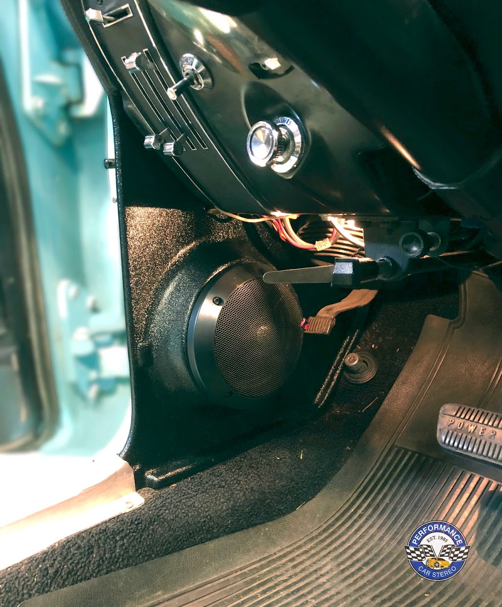 Performance Car Stereo | 150 Pemberton Ave, North Vancouver, BC V7P 2R5, Canada | Phone: (604) 986-1171