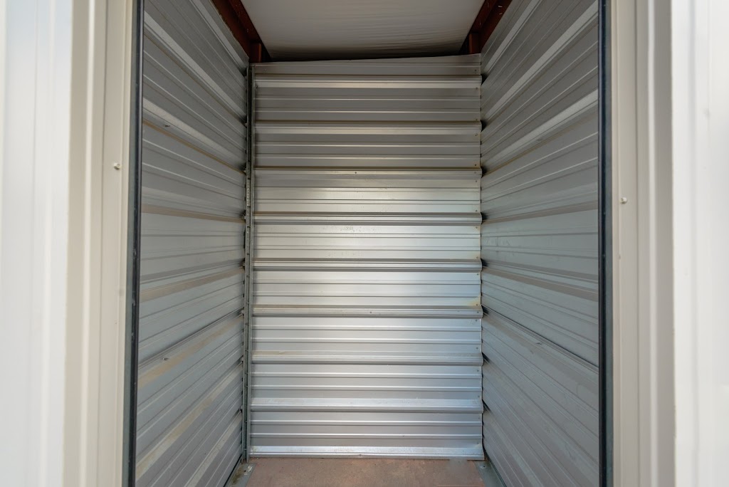 STORAGE GUYZ - Welland South | 74 Vaughan Rd, Welland, ON L3B 5Y1, Canada | Phone: (905) 788-2940