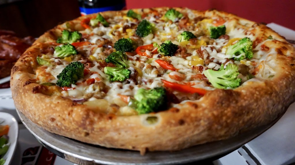Konstantino Pizzeria & more | 350 Lacroix St #3, Chatham, ON N7M 2W3, Canada | Phone: (519) 358-1112