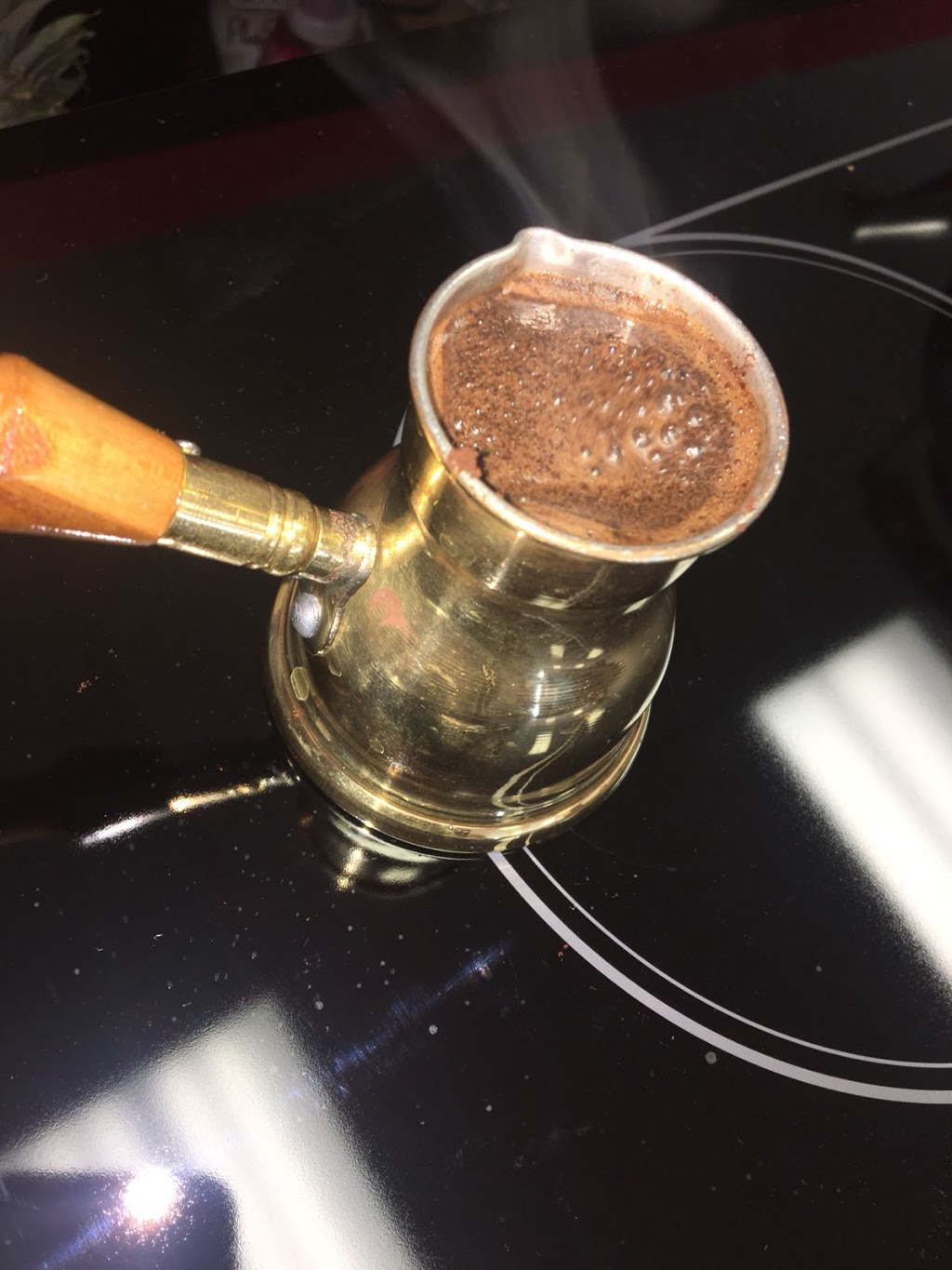 Caffeinated Cafe | 13087 Boul Gouin O, Pierrefonds, QC H8Z 1X1, Canada | Phone: (514) 966-6322